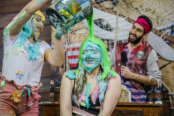 Giovanna and Alessandra and taking many pies in the face and slimed - Épic Program 08
