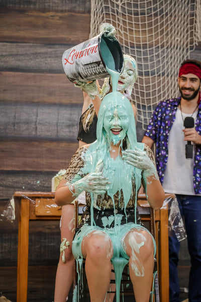 "Rain, thunder and lots of pies on the pirate deck", Pie challenge Maria vs Gabi and Slimed punishment / PROGRAM 17