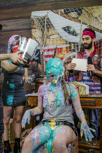 Blondes challenge Program 08 - pies in the face with humiliating slimed (Cecilia vs Nicoly)