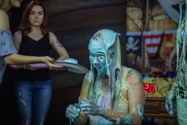 Pie in the face girls and slimed challenge x2 (Full Program 06 - two vídeos)